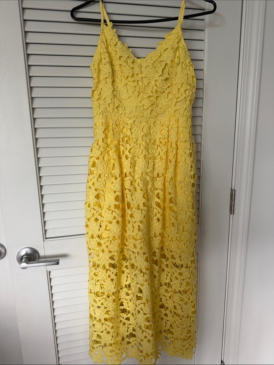 Vici Dresses & Skirts - Vici Yellow Lace Midi Dress with Spaghetti Straps